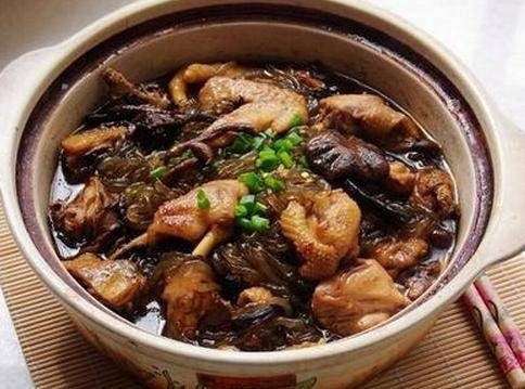 蘑菇炖鸡