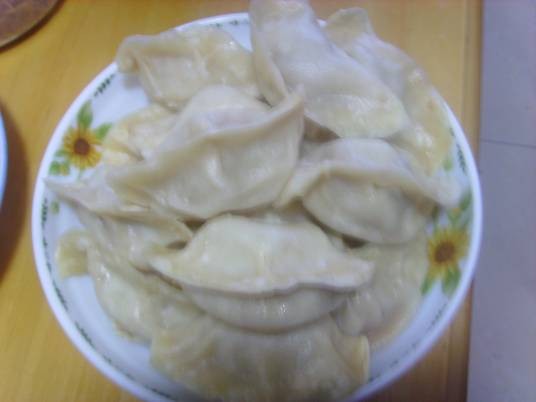 猪肉大头菜蒸饺