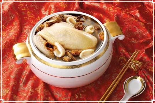 姬松茸炖鸡汤