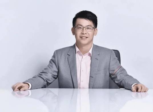 王泽龙（贵州猛龙篮球俱乐部联合创始人）