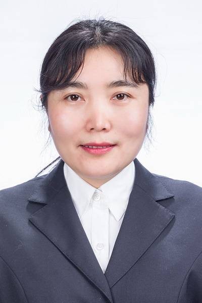 白秀英（重庆市巴南区莲花街道党工委委员、组织委员）