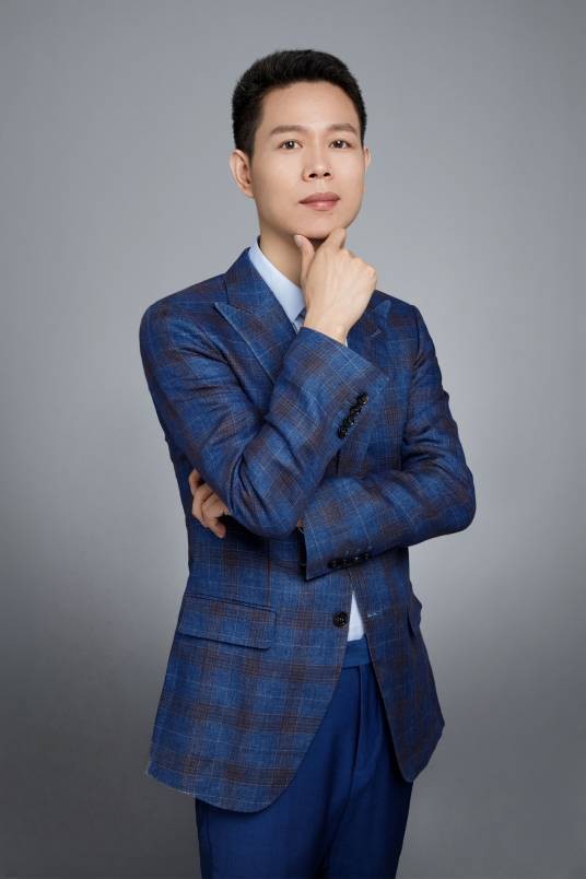 张洁(中国欢乐童年集团CEO、豌豆思维创始人)