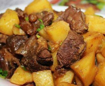 土豆焖牛肉