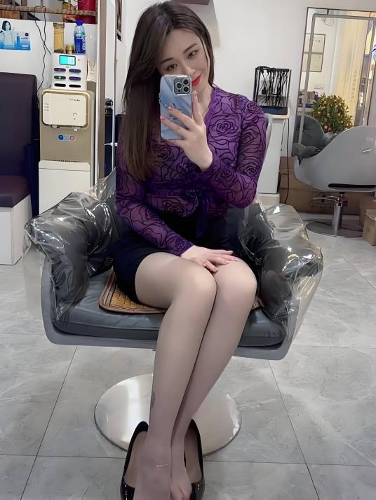 丽丽LL