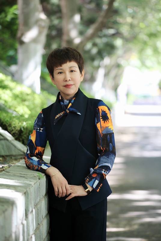 杜彦(大连市第二十三中学教师)