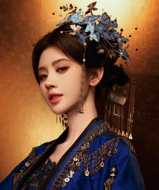 苏绿夏(电视剧《万花世界》女主角)