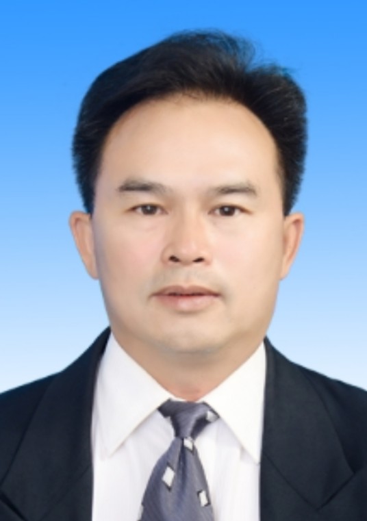卢元伟（广东省清远市连南瑶族自治县委常委、组织部部长、党校校长，县直工委书记）