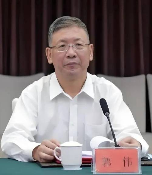 郭伟（中国工商银行云南省分行原党委书记、行长）