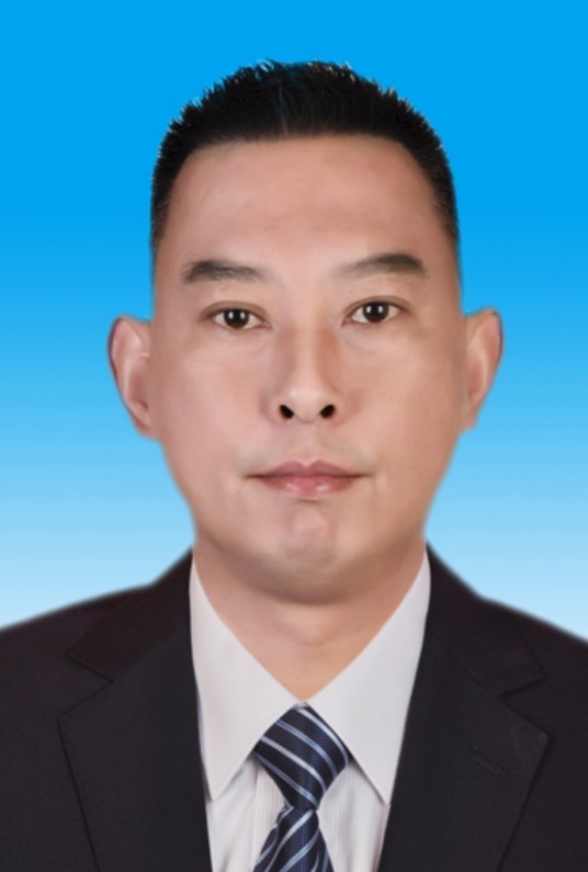 尹力（湖北省松滋市应急管理局党委委员、政治部主任）