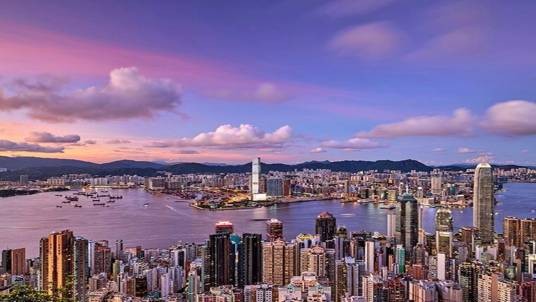 中环海滨活动空间及维多利亚港