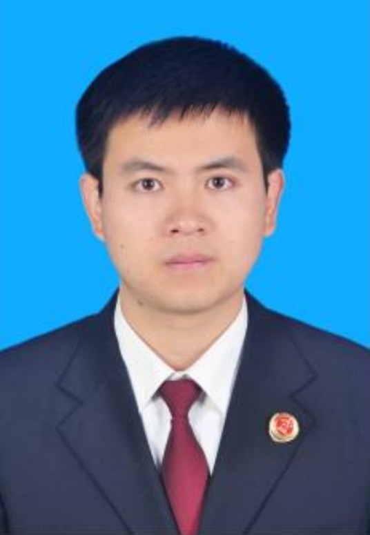 申佳（广西壮族自治区桂林市临桂区人民检察院党组成员、副检察长、检委会委员、检察员、一级检察官）
