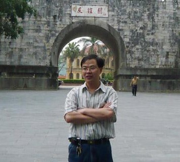 李杰（南宁市历史学科带头人，南宁三中特级教师）