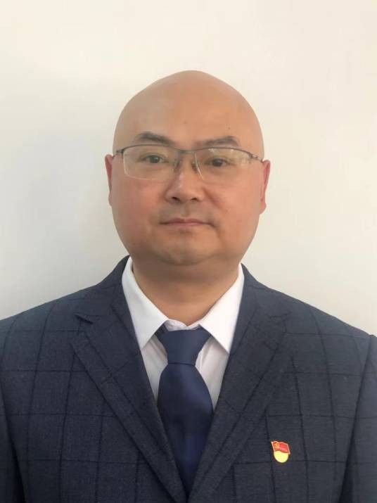 蒲江（四川省甘孜藏族自治州雅江县交通运输局局长）
