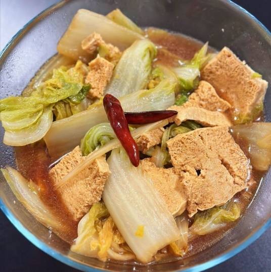 冻豆腐炖白菜
