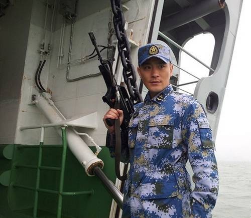 赵子武（电视剧《火蓝刀锋》中的海军战士角色）