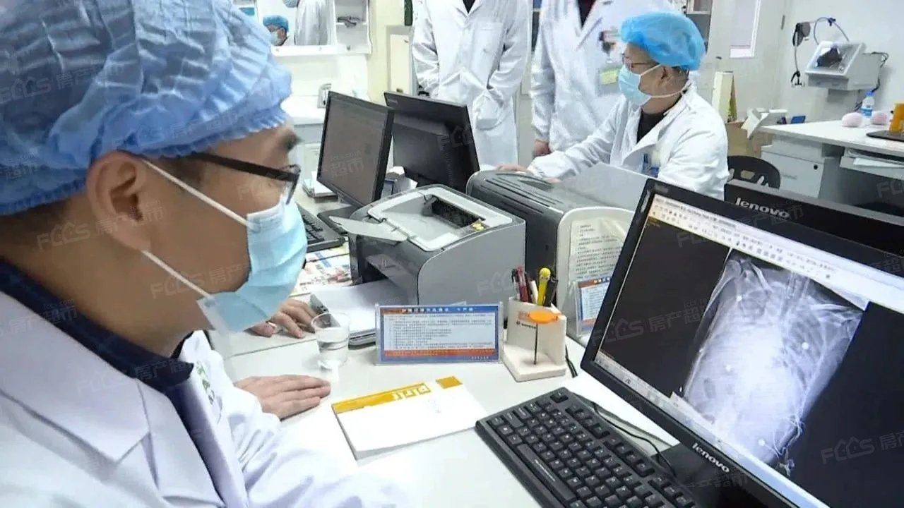 女子感染新冠乱吃药致肝衰竭进ICU!这件事给予我们哪些警示?