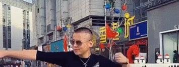 某平台回复受害者‘纯蓝’，‘第一网红’抽假奖终于被实锤！