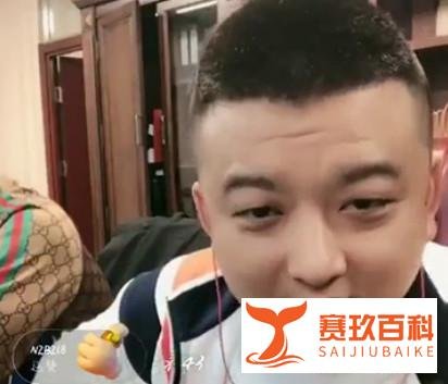 李四瞄上仙家漂亮女主播，全网粉丝都向着仙洋