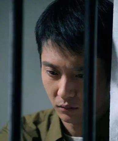 《爱在屋檐下》五兄妹演员现状：除了阚清子，他们都混不下去了