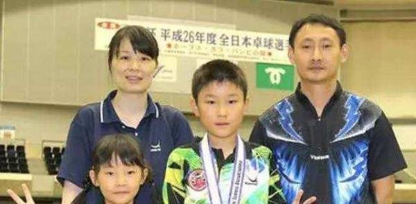 张本智和战胜张继科夺冠,赛后感谢“祖国”
