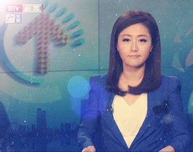 军情解码的女主持人范奕漂亮吗，谁有她的图片