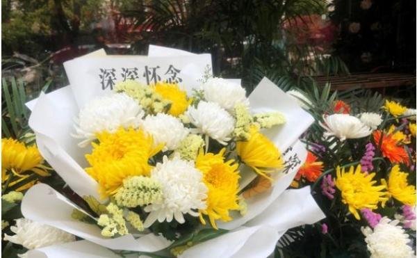 俗语说“女儿上坟,娘家绝门”是真的吗?女儿上坟对谁不好?