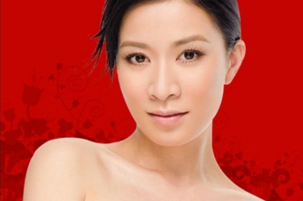 令人惊艳的美女佘诗曼，为何会有一个“嗲精”的称号？