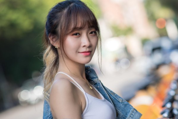 嫒怎么读什么意思