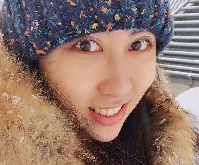 贾浅浅否认《雪天》等三首诗非自己所作，她为什么现在才辟谣？