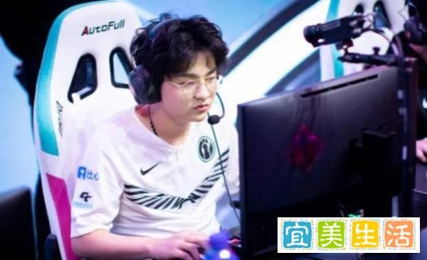 老头杯PUFF战队3:1乐言队挺进决赛,下一场将面对完全体的IG战队