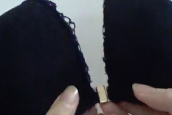 前扣文胸怎么解开扣子
