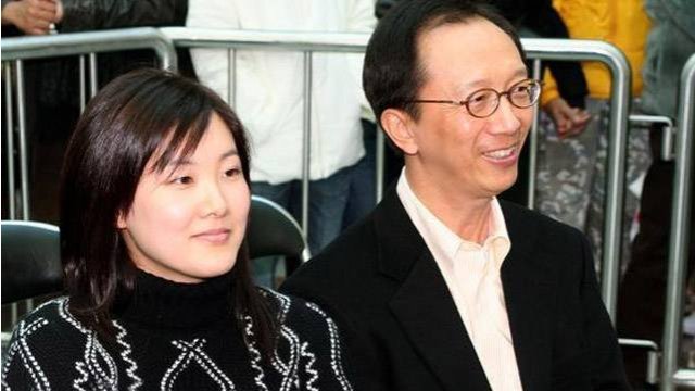 梁锦松和伏明霞的现状