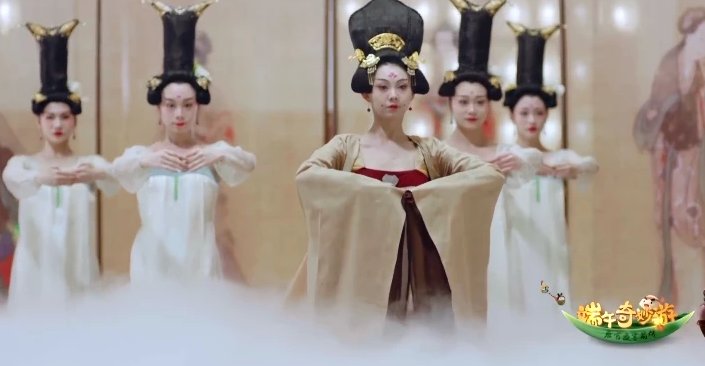 水下泡26个小时拍出的《祈》，这只舞蹈有惊艳到你吗？