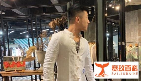 李四瞄上仙家漂亮女主播，全网粉丝都向着仙洋