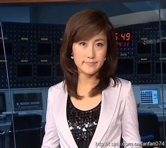 军情解码的女主持人范奕漂亮吗，谁有她的图片