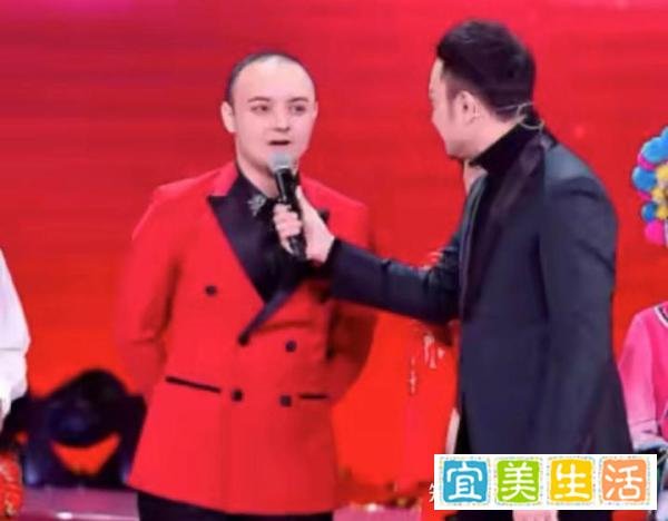 23岁童星阿尔法近况，比38岁尼格买提更显老，网友：无法接受