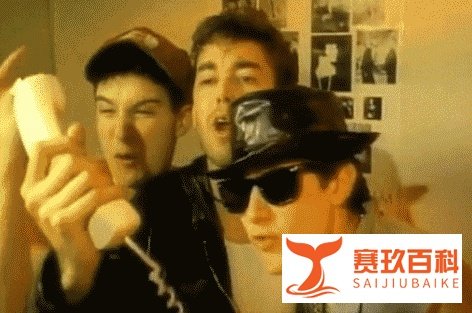 说出来你可能不信,但“Yellow Book”真的不是“小黄书”