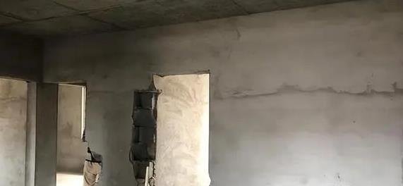 业主拆承重墙：裂缝已蔓延到21层 -盘点哪些墙是承重墙给大家避坑