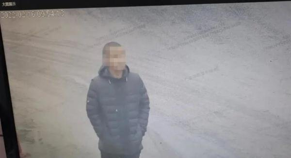 乘客是逃犯司机免提接到警察电话 这是咋情况？