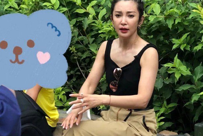 儿科医生举报下架李冰冰短视频，对此你怎么看？