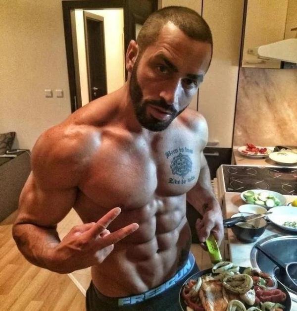 “健身第一男神”,巧克力腹肌,完美肌肉全球身材最好