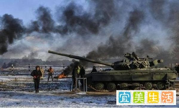 俄军接连轰炸,乌终于被打疼了?基辅做最坏打算,300万人大撤退