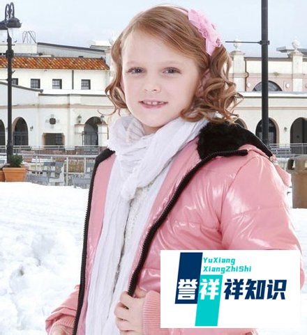 小女孩发型绑扎方法 为你送上最时尚的儿童发型