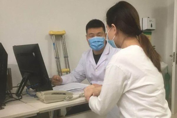 心理医生学什么专业