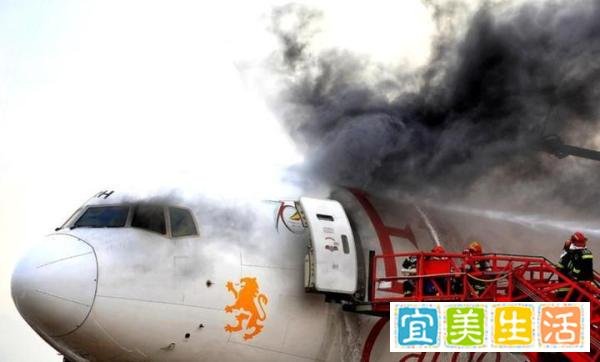 货主货代瞒报！浦东机场价值23亿元货机起火报废