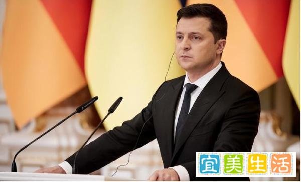 俄军接连轰炸,乌终于被打疼了?基辅做最坏打算,300万人大撤退