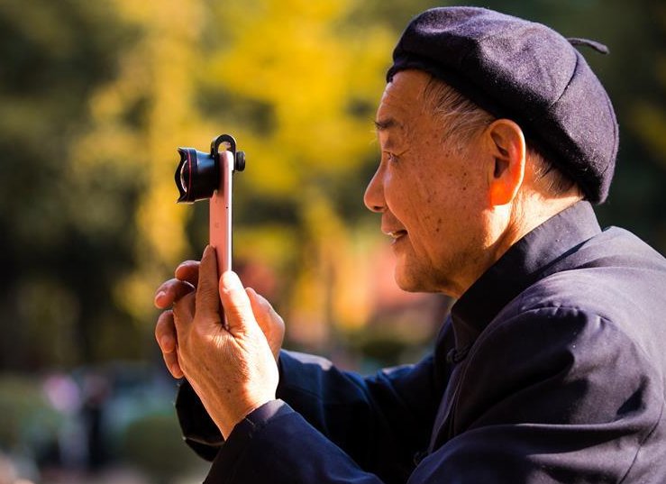 售价2200元的神药成本仅50元,保健品乱象老年人怎么防骗?