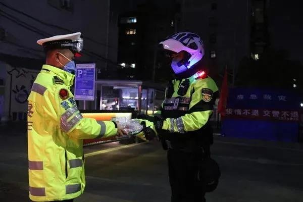 丹东殡仪馆门口车祸致3死，死者刚参加家人葬礼，这起事故有多惨烈？
