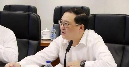 “失联”159天后，董卿丈夫密春雷回归履职，如何拆雷成关注点