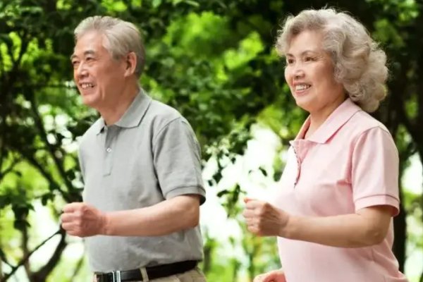 中国中老年朋友们都上哪些网站？